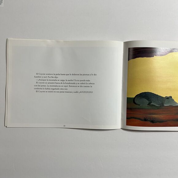Borreguita y el Coyote Y Un Dinosaurio Llamado Sue Childrens Books Spanish - Picture 8 of 9